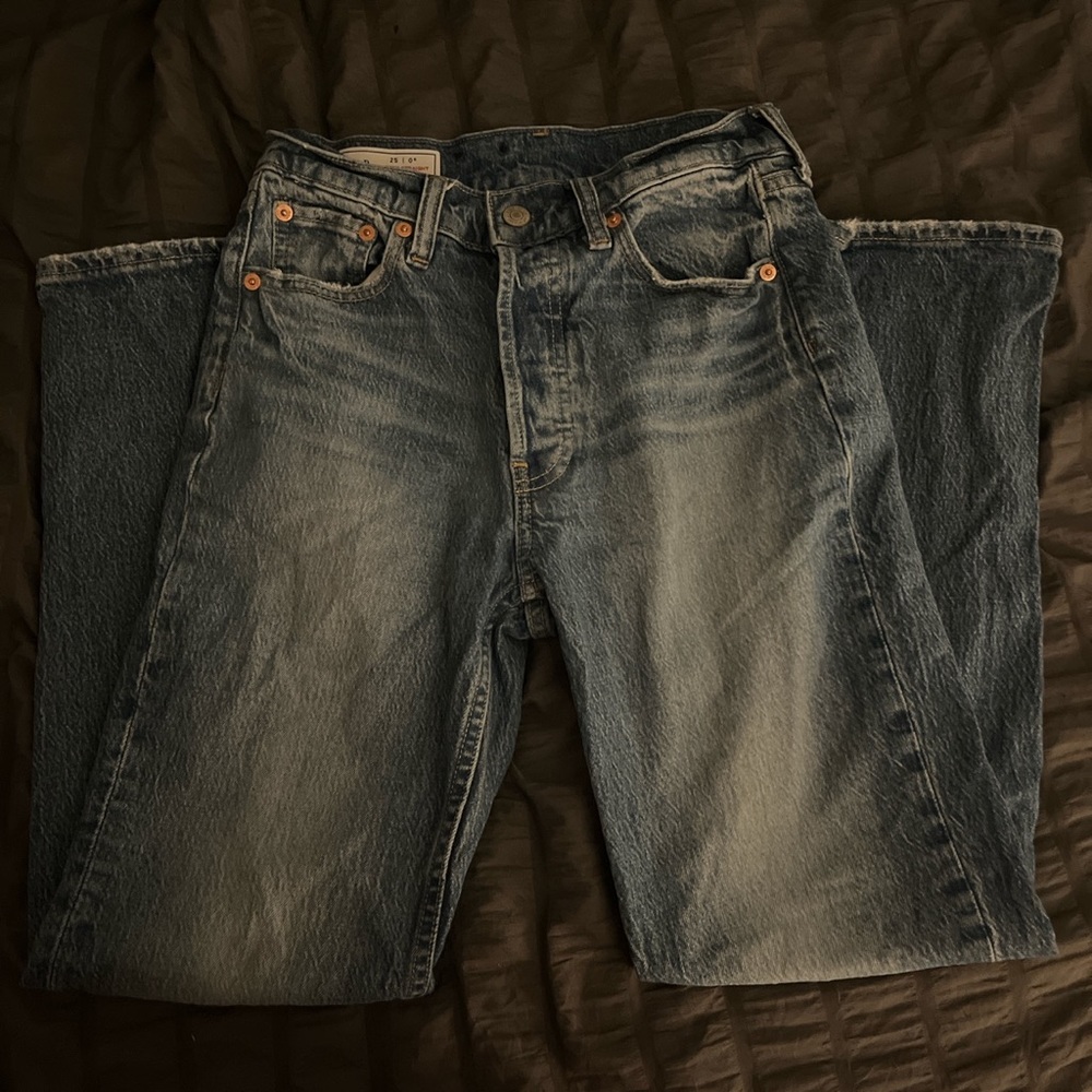 Cheeky Straight High Rise Gap Jeans. Brand new condition.